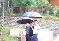 【深深問候傳黨情 濃濃關懷暖人心】武寧縣總醫院人民醫院院區開展“七一”走訪慰問（wèn）活動